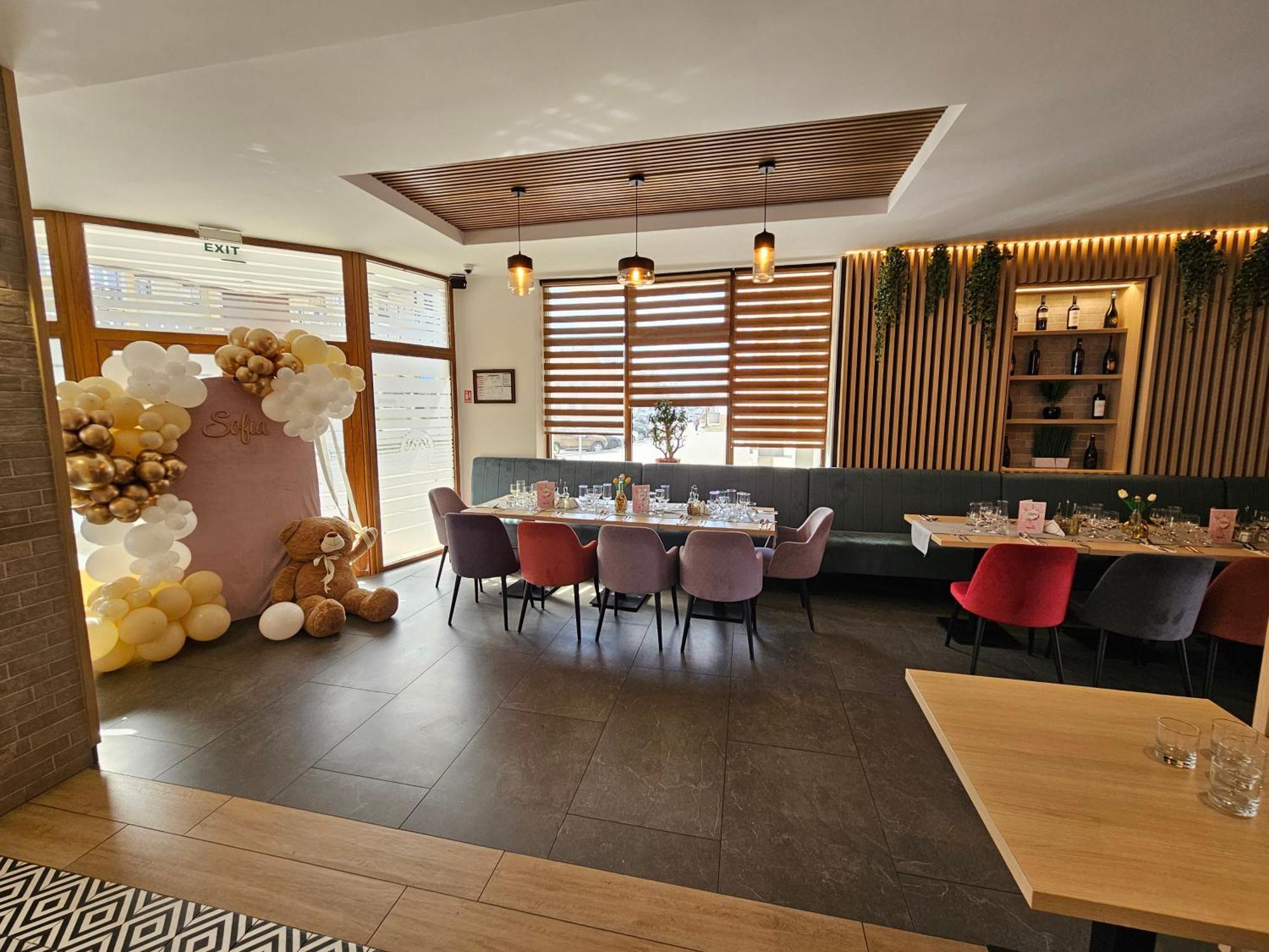 Hotel Bulevard Făgăraş エクステリア 写真